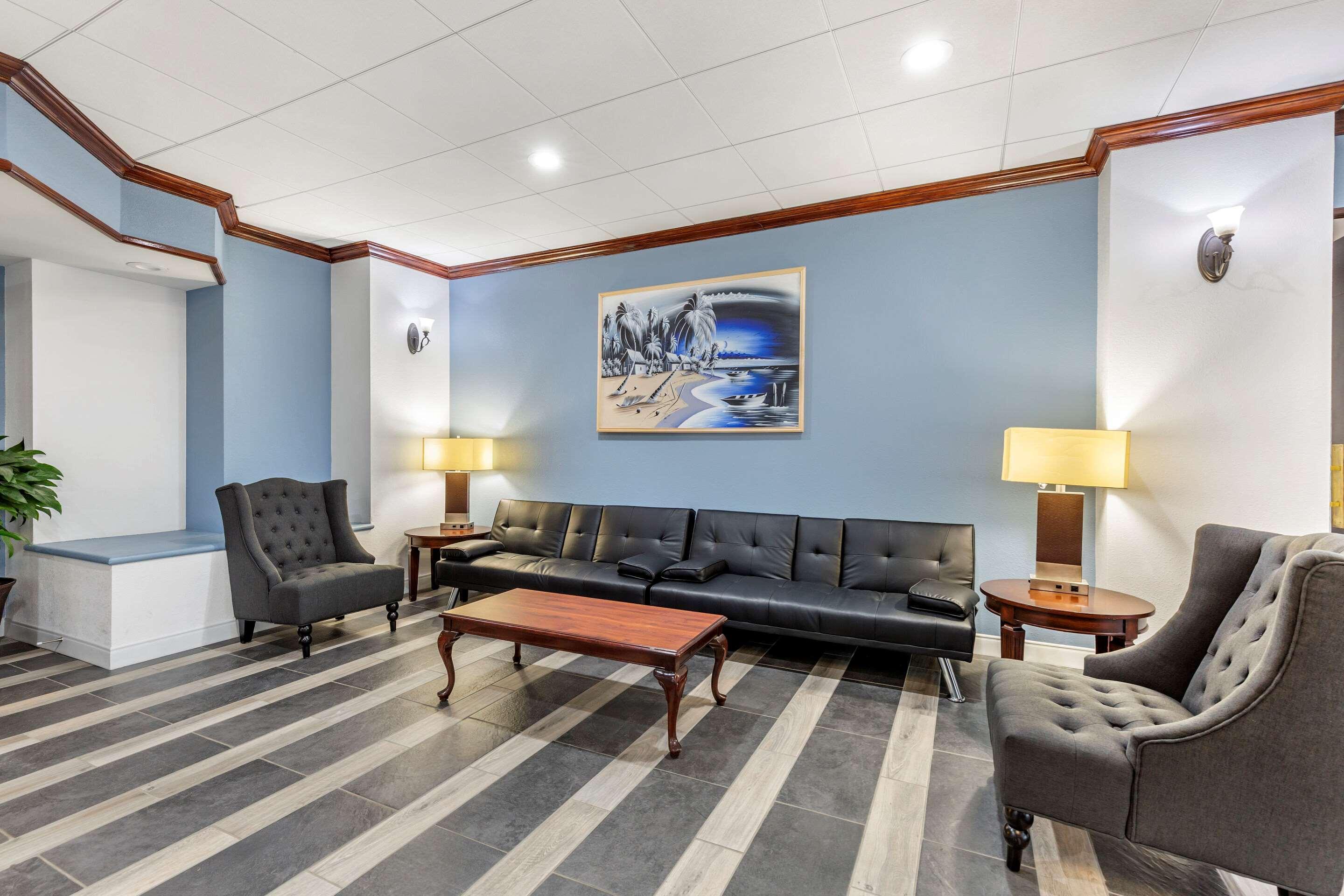 Quality Inn Windsor Mill Bagian luar foto